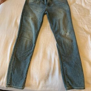 Distressed Lucky Brand Jeans